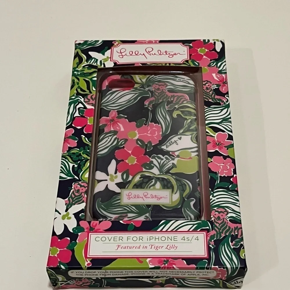 NIB Lilly Pulitzer Phone Case cover for IPhone 4 or 4S. Black, pink, red green